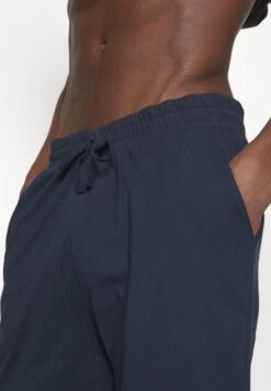 Pier One Pyjama - Dark Blue/Bordeaux -Mode Verkoop 054dcd8e459c410aa898a7f88c95e5c4