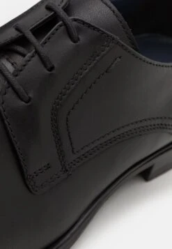 Pier One Leather - Veterschoenen - Black 13 Pier One Leather - Veterschoenen - Black -Mode Verkoop 05811a4bfe5243e3bee15ff78978f3c0