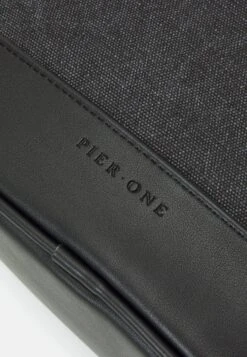 Pier One Unisex - Toilettas - Black -Mode Verkoop 05d508e36bb14f79b1a50f5dfb5612b7