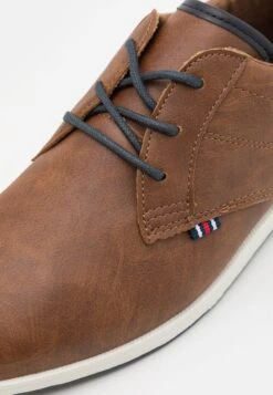 Pier One Sportieve Veterschoenen - Cognac/White -Mode Verkoop 0c2e6eb37336427d88e64335d52c7be6