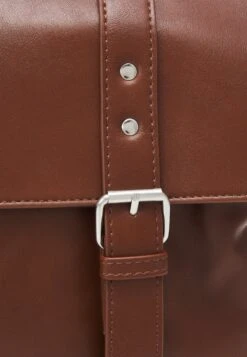 Pier One Schoudertas - Brown -Mode Verkoop 13681cf0e15d4e7a880bcd49346bf5a1