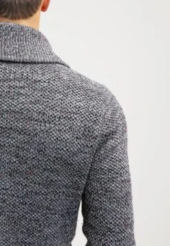 Pier One Vest - Dark Grey Melange 15 Pier One Vest - Dark Grey Melange -Mode Verkoop 1d4924f16bf1458cb2ec6dd127eae00d