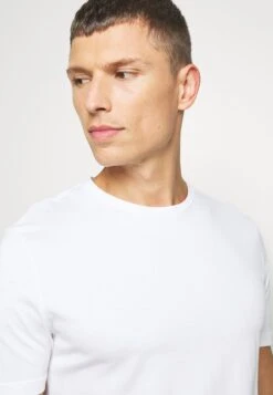 Pier One 7 Pack - T-Shirt Basic - White/Blue/Green -Mode Verkoop 250428b12b8d4cafaf02bd6331fda98c