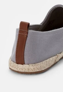 Pier One Rena Espadrille Unisex - Espadrilles - Light Grey -Mode Verkoop 42d2421a7d9a4236aff6d97b980fd1f5