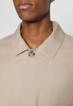 Pier One Commuter Coat- Halflange Jas - Tan -Mode Verkoop 64e4c0abaebf41b497d5537b02c36b22