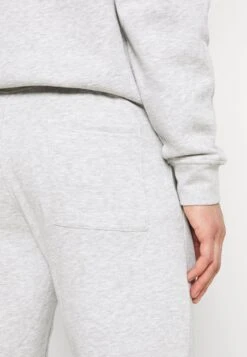 Pier One 2 Pack - Trainingsbroek - Mottled Light Grey/Mottled Dark Blue -Mode Verkoop 737d28e17a324ecc9e683cebbda75492