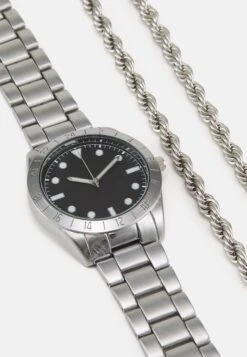 Pier One Set - Ketting - Silver-Coloured/Black -Mode Verkoop 83102eb3ab884b968ea711d6d380bde6