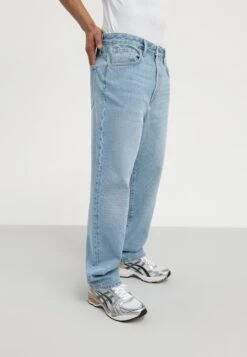 Pier One Relaxed Fit Jeans - Light Blue Denim -Mode Verkoop 9227184b76c24bd287ce53d34bd47f95