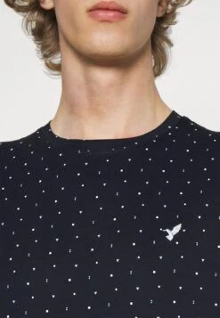 Pier One T-Shirt Print - Dark Blue 13 Pier One T-Shirt Print - Dark Blue -Mode Verkoop a1b9224039ff490b802dd20cfa3f9331