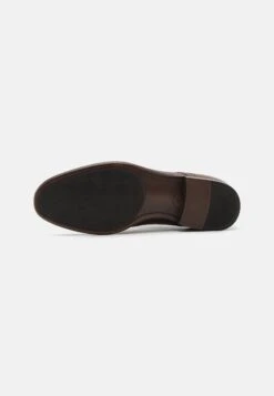 Pier One Leather - Veterschoenen - Brown 12 Pier One Leather - Veterschoenen - Brown -Mode Verkoop a2f087bc7cc6445b9717340dd10e28e1