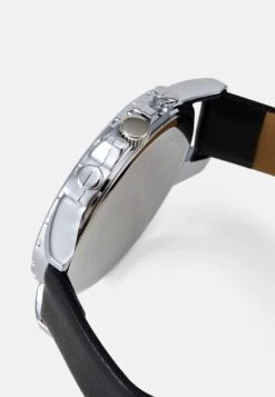 Pier One Horloge - Black/Silver-Coloured -Mode Verkoop a405f32d91574594bfe0eb57bcbec044