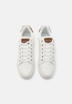 Pier One Sneakers Laag - White -Mode Verkoop a459a37a54644a3aa05e27c6f0a40515