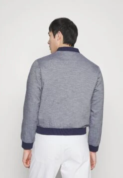 Pier One Bomberjacks - Dark Blue -Mode Verkoop b1943f9a2db34e26b563b2036d05ec83