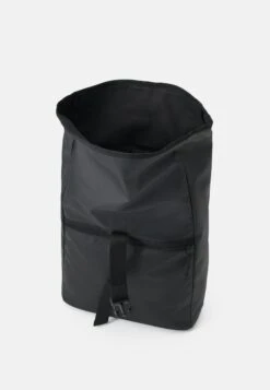 Pier One Tarpaulin Water Repellent Unisex - Rugzak - Black -Mode Verkoop b496b4c13f874365838f471496f42273