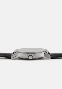 Pier One Horloge - Black/Silvercoloured -Mode Verkoop bd3d862d66074e7da00979f93f7842ad