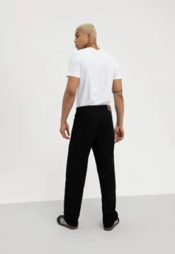 Pier One Relaxed Fit Jeans - Black Denim -Mode Verkoop bf404b2702f147db8268635cd2118982