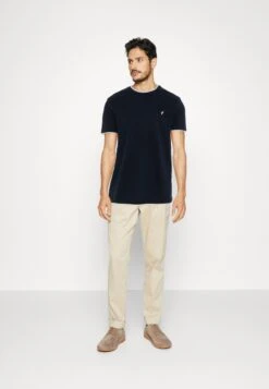 Pier One T-Shirt Basic - Dark Blue -Mode Verkoop ce99e0e98ec341df8186611e8187fb01