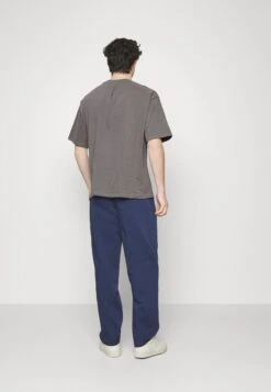 Pier One T-Shirt Basic - Dark Grey -Mode Verkoop d20ab451f8be4e1c896bd962ab8d6ed9