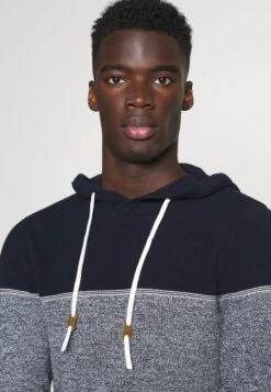 Pier One Hoodie - Dark Blue -Mode Verkoop eac18c23b43d4e8b864456de912f7c93