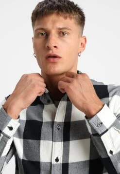 Pier One Overhemd - Black/White -Mode Verkoop f53db08a39734cb0a9045c08ab5cf6e6